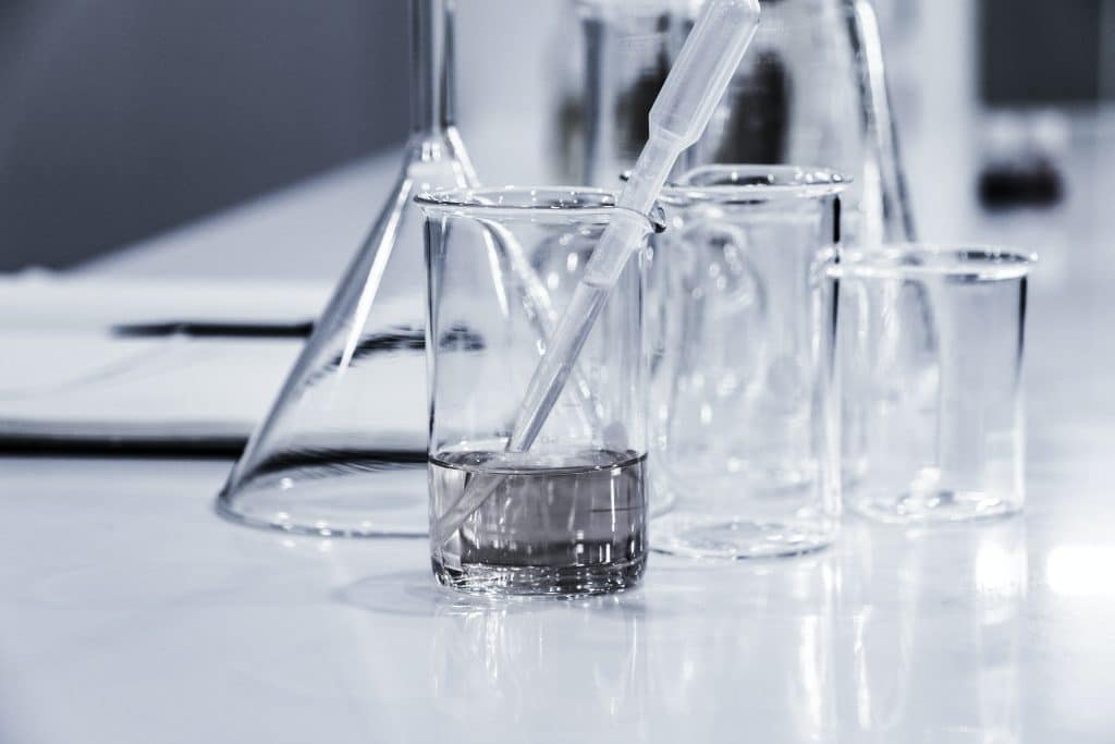 Science beakers and pipettes